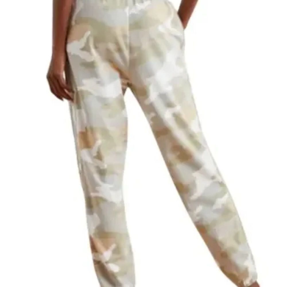 Aerie women’s Sunwashed Desert Camo Joggers Size M EUC Comfy Cotton Lounge